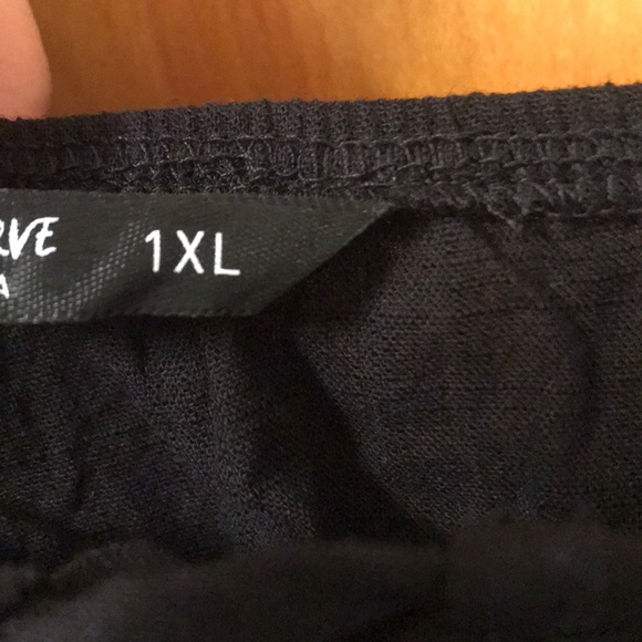 Peasant style black mini dress - Picture 3 of 10